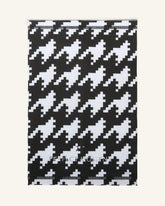 Black & White - Houndstooth Print