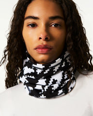 Black & White - Houndstooth Print