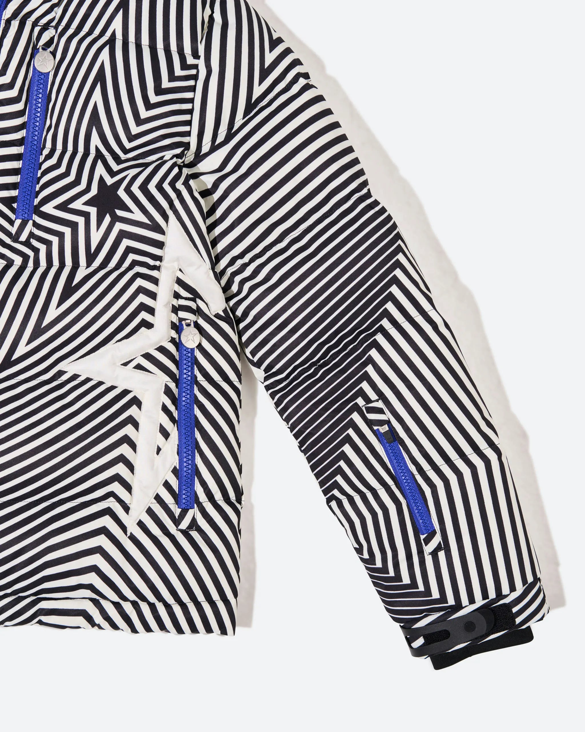 Warped Star Print