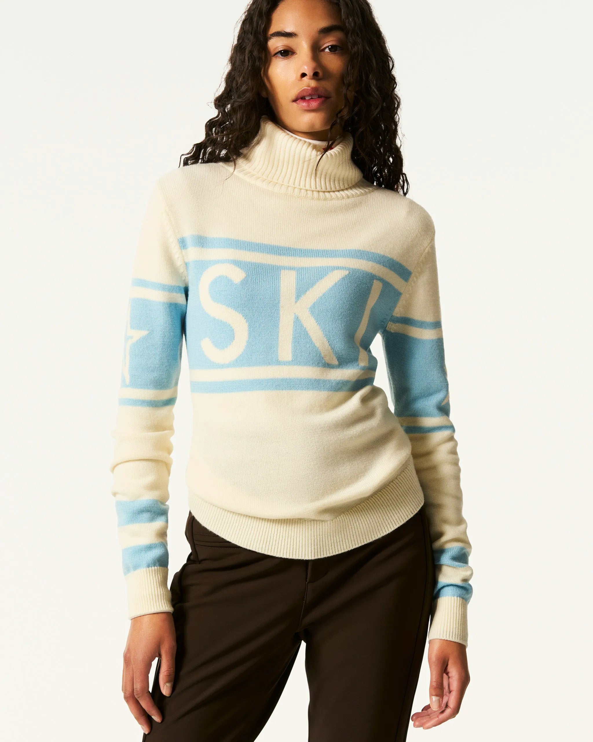 Snow White & Ice Blue