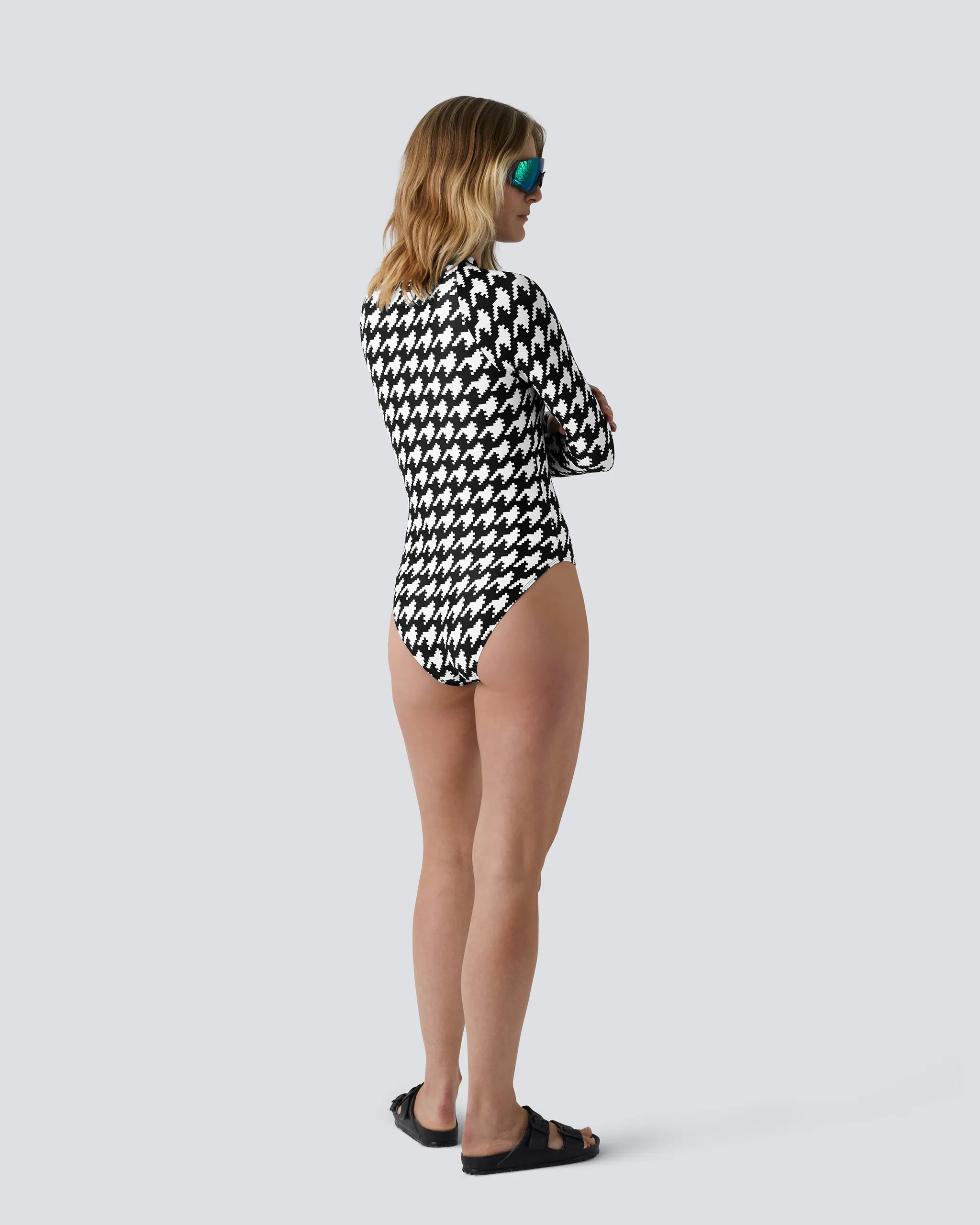 Black & White - Houndstooth Print