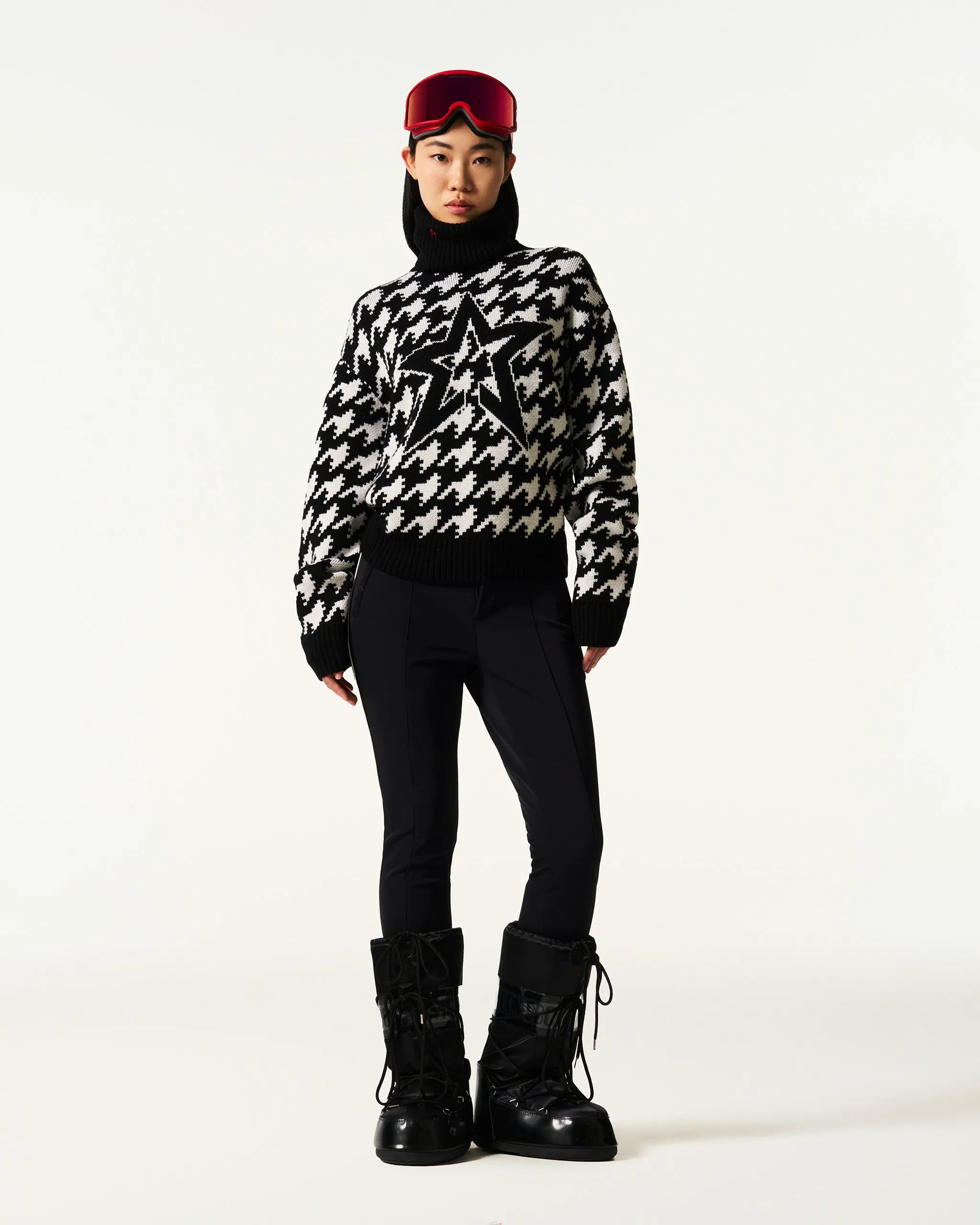 Black & White - Houndstooth Print